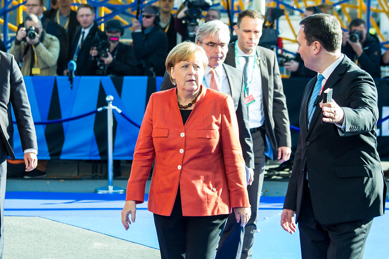 propolski.pl: Angela Merkel zaszczepi się przeciwko koronawirusowi. Znany jest dokładny termin