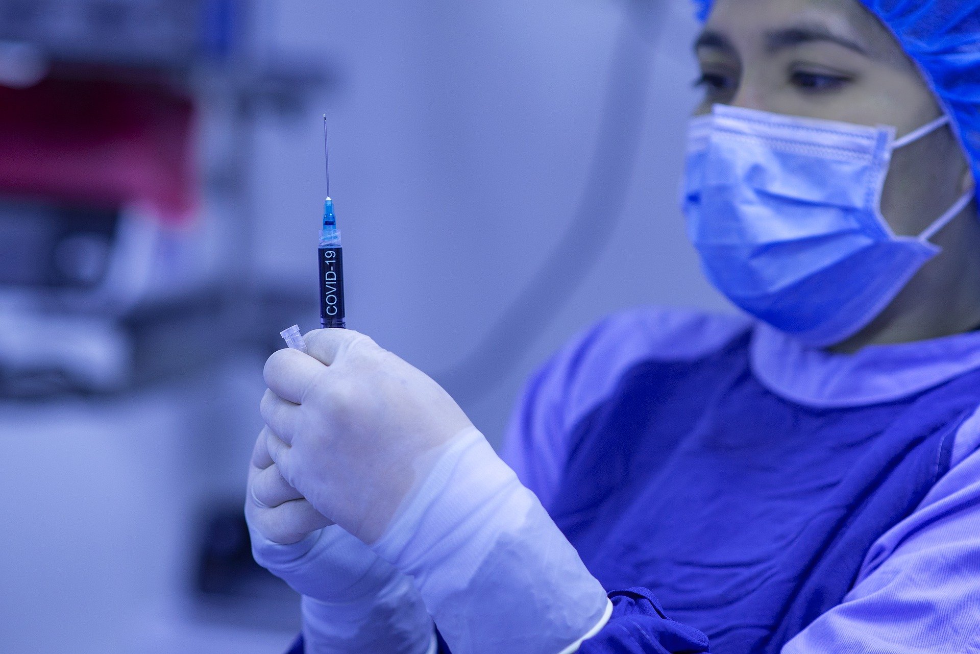propolski.pl: Francuski naukowiec przestrzega przed skutkami ubocznymi szczepionki