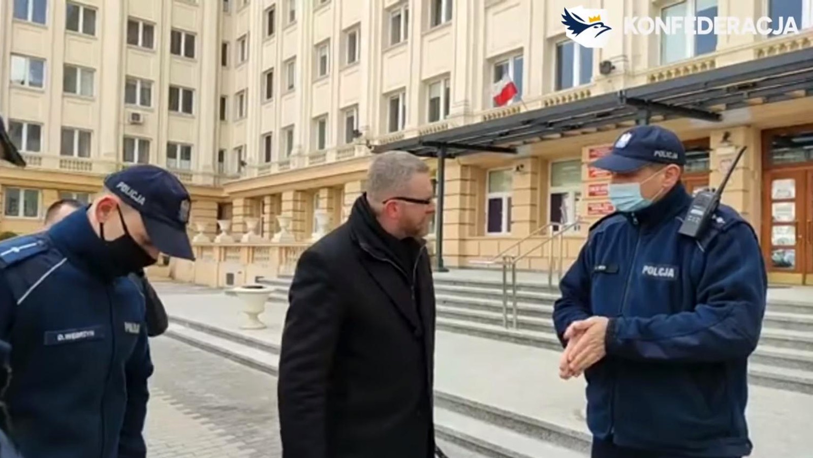 propolski.pl: Grzegorz Braun dał reprymendę policji