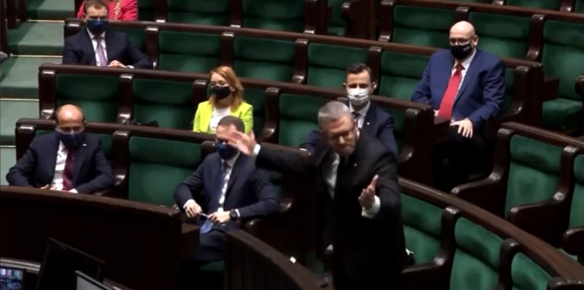 propolski.pl: [video] Awantura w Sejmie. Braun wykluczony z obrad i zmuszony do opuszczenia sali plenarnej