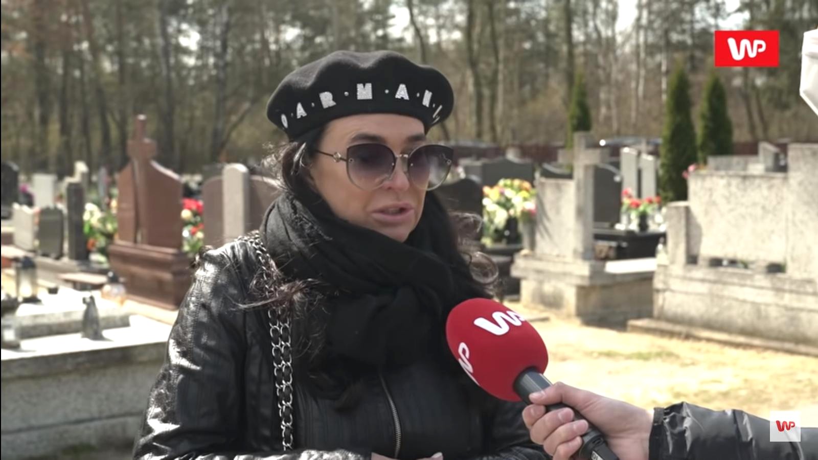 propolski.pl: Ewa Krawczyk w żałobie