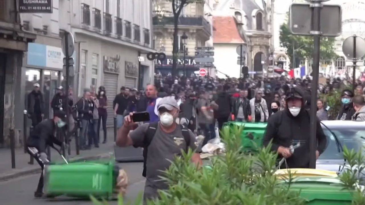 propolski.pl: Francja: Protesty przeciw segregacji ludzi