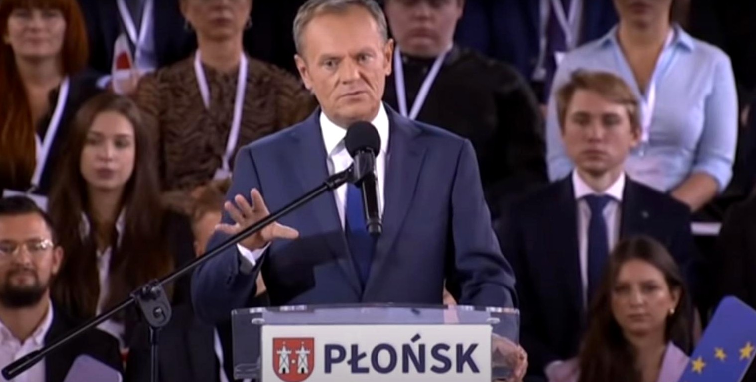 propolski.pl: Tusk publicznie wyśmiał Morawieckiego. Chodzi o cenę chleba [WIDEO]
