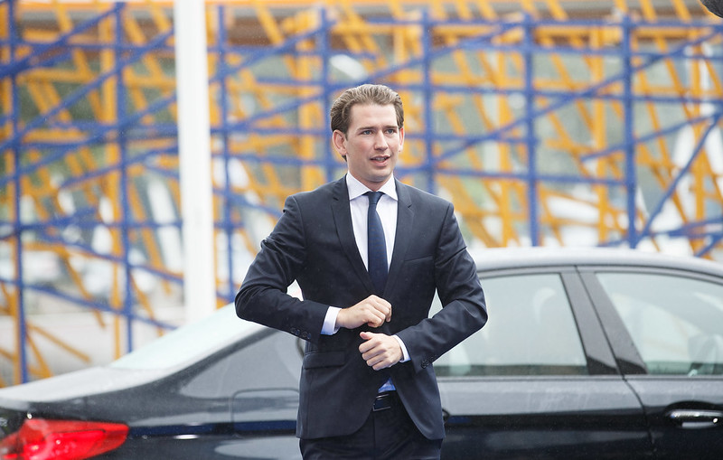 propolski.pl: Kanclerz Austrii Sebastian Kurz ustępuje ze stanowiska