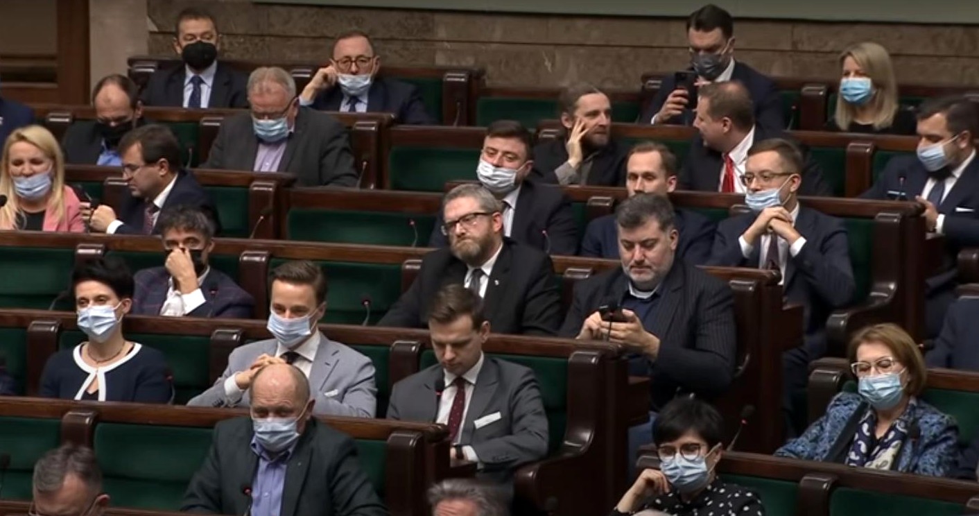 propolski.pl: Posłowie Konfederacji wykluczeni z obrad