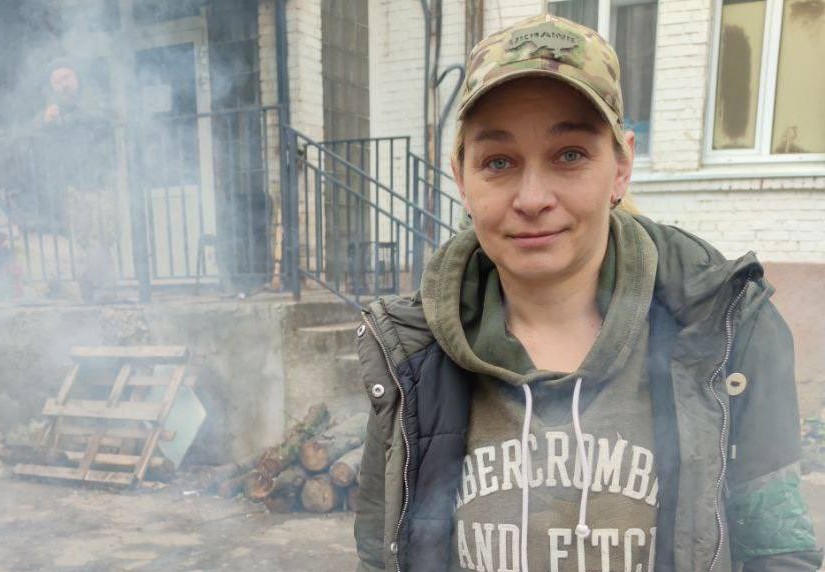 propolski.pl: Mama ukraińskiej dziennikarki zrobiła coś niezwykłego dla żołnierzy w Buczy