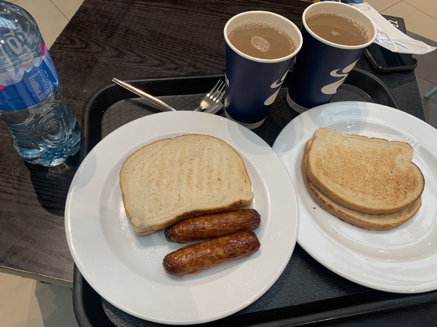propolski.pl: Śniadanie na lotnisku w Dublinie. Cena oburzyła internautów