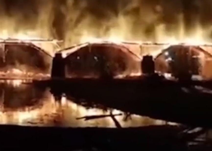 propolski.pl: spłoną drewniany most