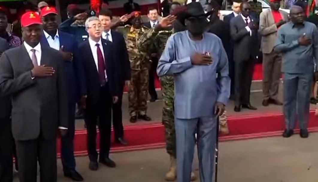 propolski.pl: Prezydent Sudanu nasikał w spodnie